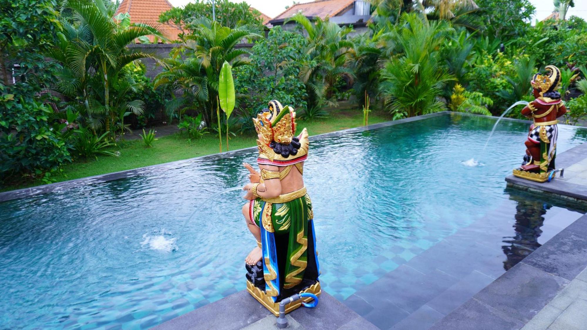 Royani Villa Sukawati  Exterior photo